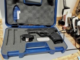 Smith & Wesson M & P 40